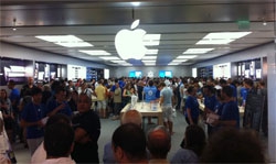 L'Apple Store de Nice a ouvert ses portes L'Apple Store de Nice a ouvert ses portes